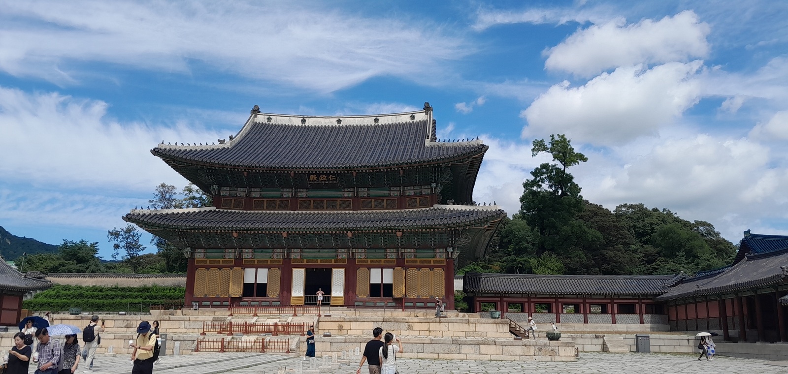 Más allá del kimchi y los K-dramas: una historiadora paraguaya en Corea
